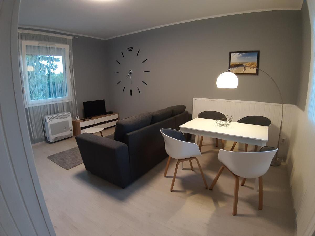 Apartament Jade Vendeghaz Pápa Zewnętrze zdjęcie