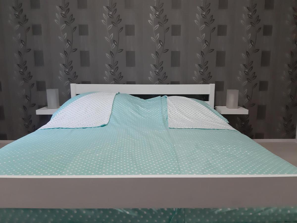 Apartament Jade Vendeghaz Pápa Zewnętrze zdjęcie