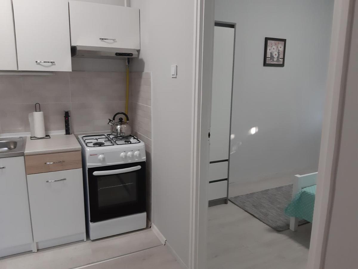 Apartament Jade Vendeghaz Pápa Zewnętrze zdjęcie